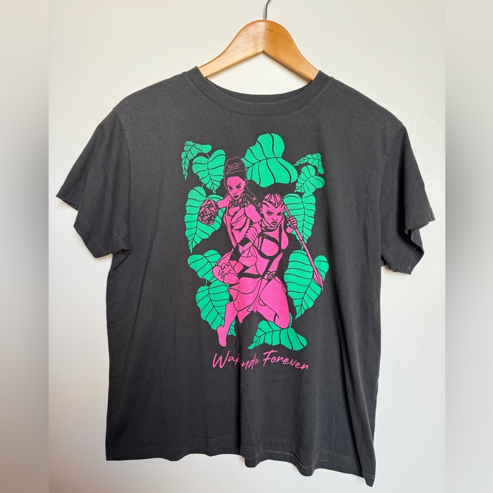 Marvel T-Shirt with graphic design